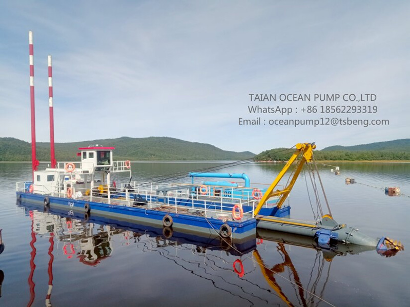 Hydraulic Cutter Suction Dredger Works In River